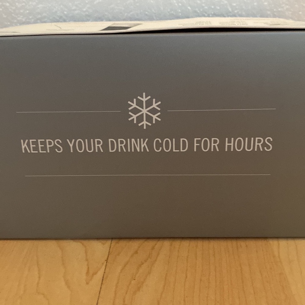 New! Martini Freeze Cooling Cups, Glasses NEW IN BOX. Clear with grey grip..HOST - Picture 15 of 16